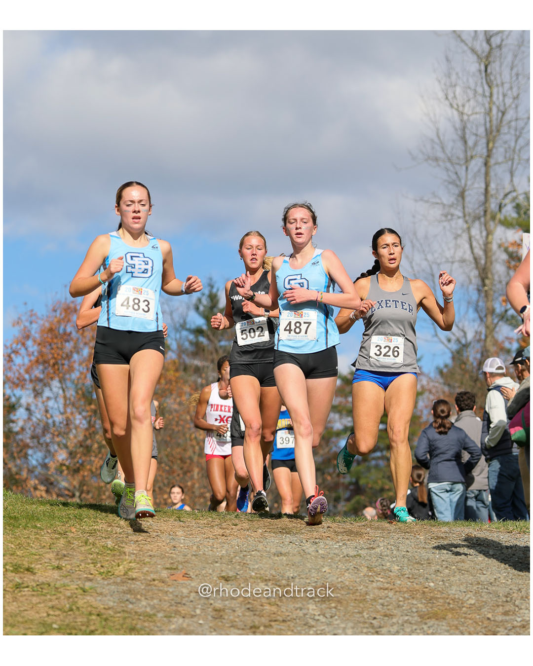 Grace Alexander, Waynflete School, P149, 22:02.22 - New England Cross Country State Championship - Thetford Vt - November 8, 2025 File: ./dir-1-Girls-Championship/251108-2025-New England-Cross-Country-Championships-Thetford-VT-122-296A2150.jpg Grace Alexander, Waynflete School, P149, 22:02.22 - New England Cross Country State Championship - Thetford Vt - November 8, 2025 – 2025 Ne…